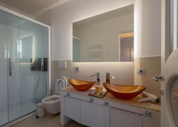 Central Business Penzion 3*