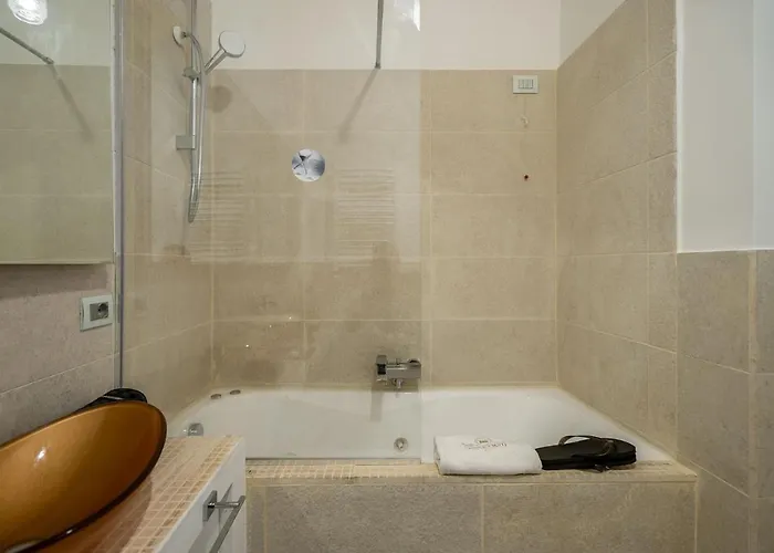 Central Business Penzion 3*